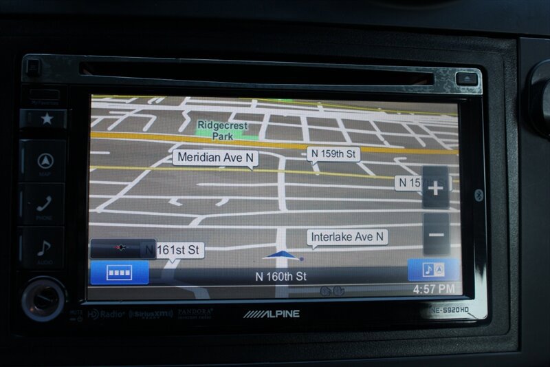 Used 2010 Chevrolet Aveo5 LS FWD image 9