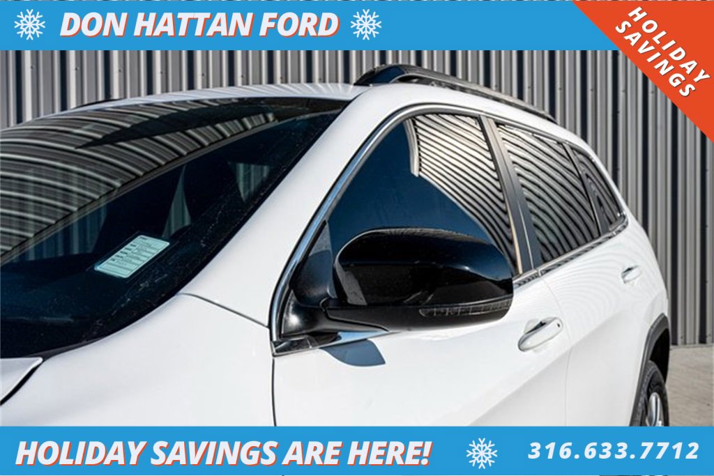 Used 2022 Jeep Cherokee Latitude Lux image 30