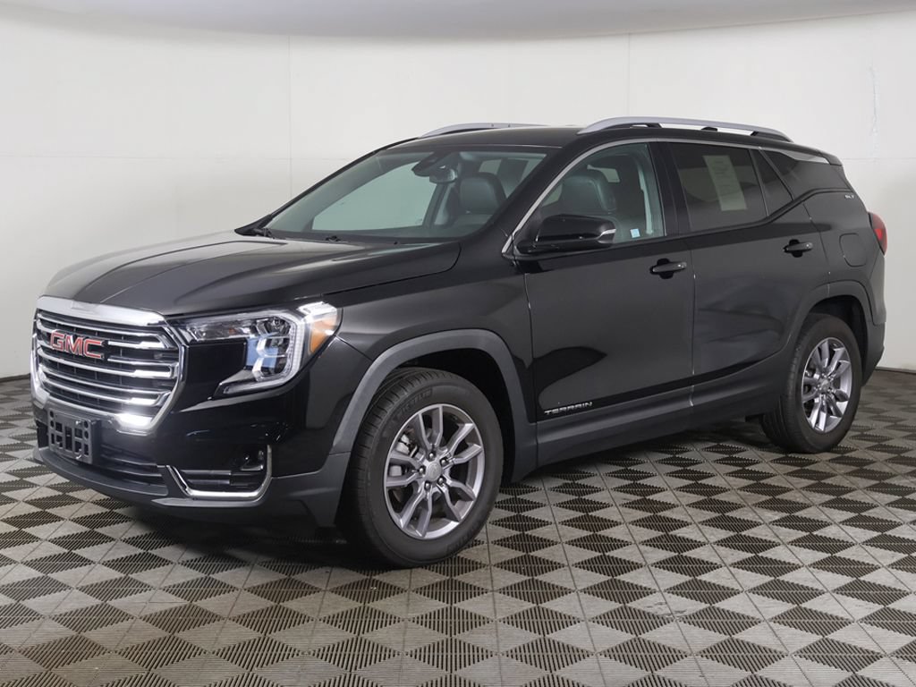 Used 2023 GMC Terrain SLT w/ Infotainment Package II AWD/4WD image 8