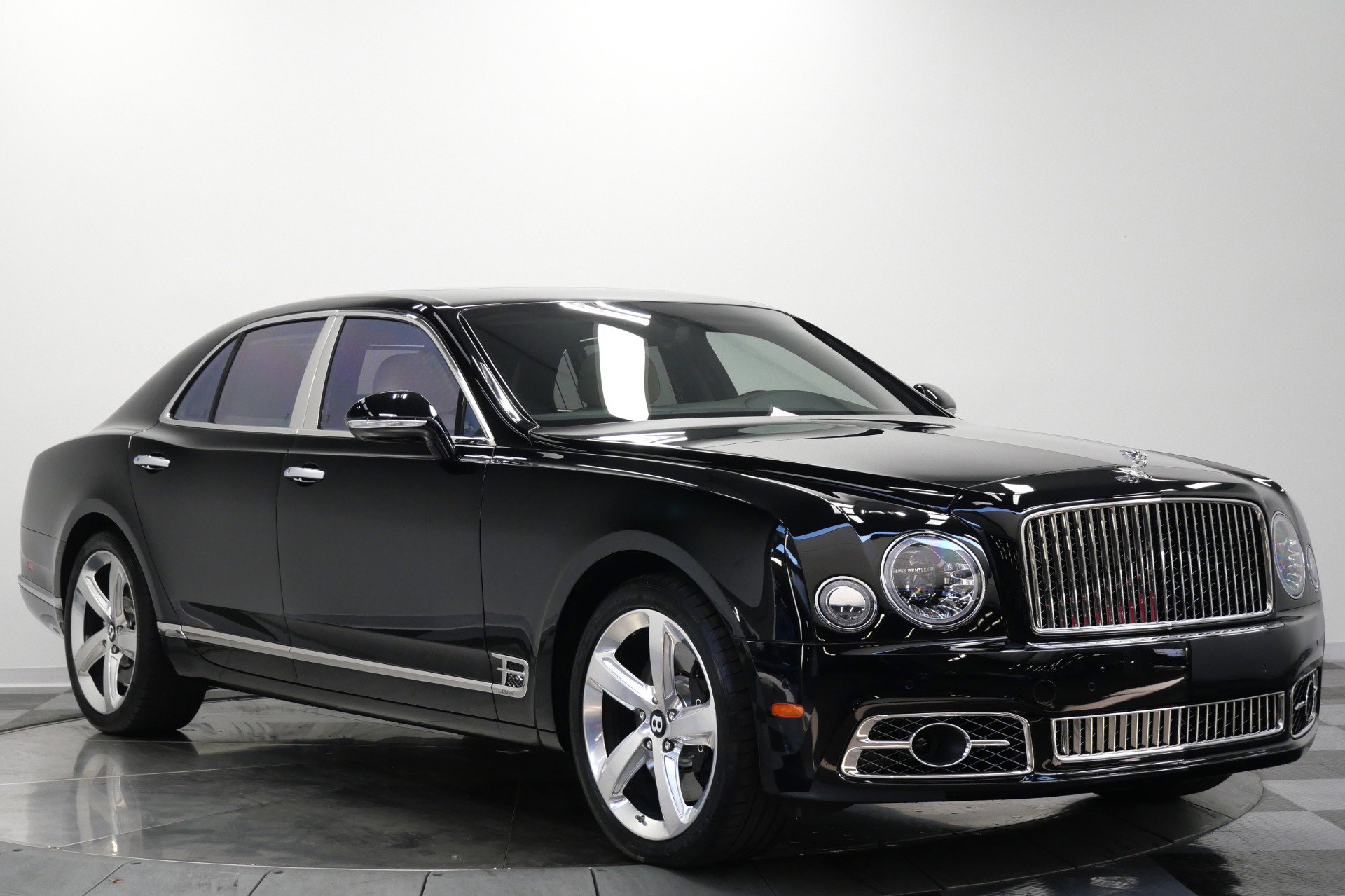 Used 2020 Bentley Mulsanne Speed RWD image 3