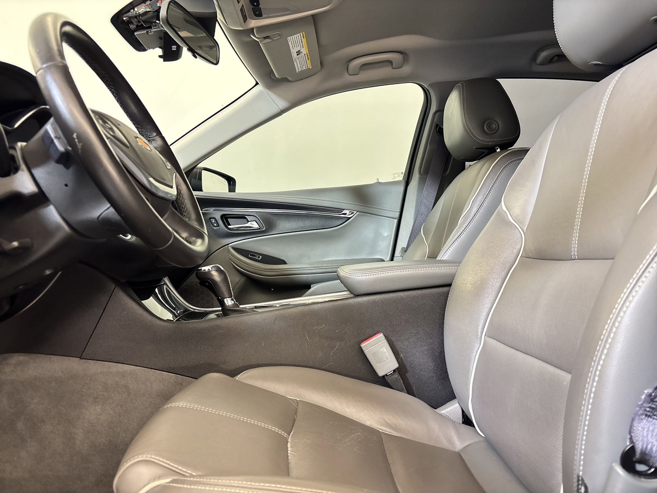 Used 2016 Chevrolet Impala LTZ image 5