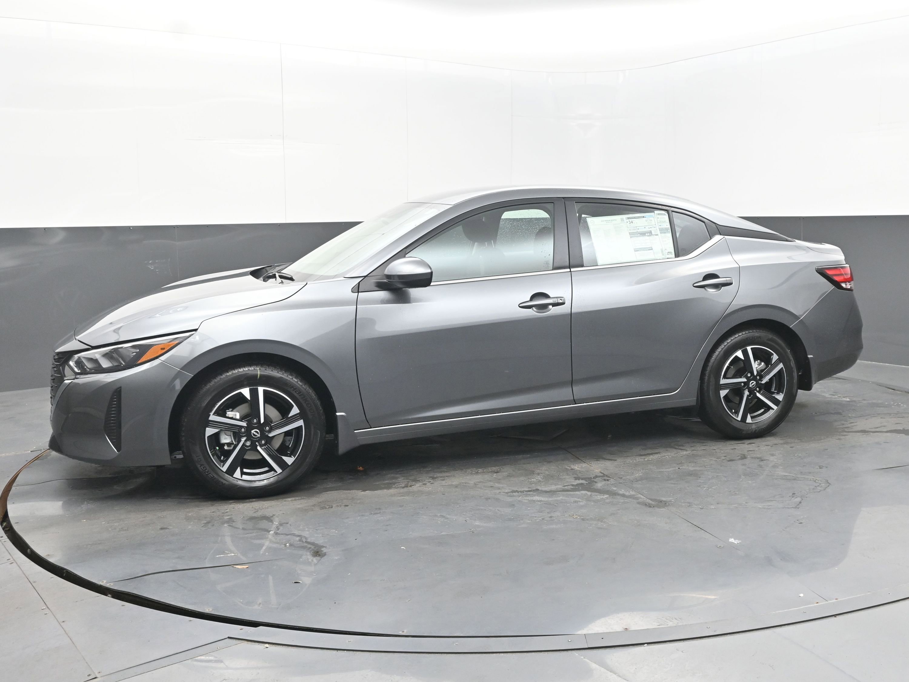 New 2025 Nissan Sentra SV w/ All-Weather Package image 4