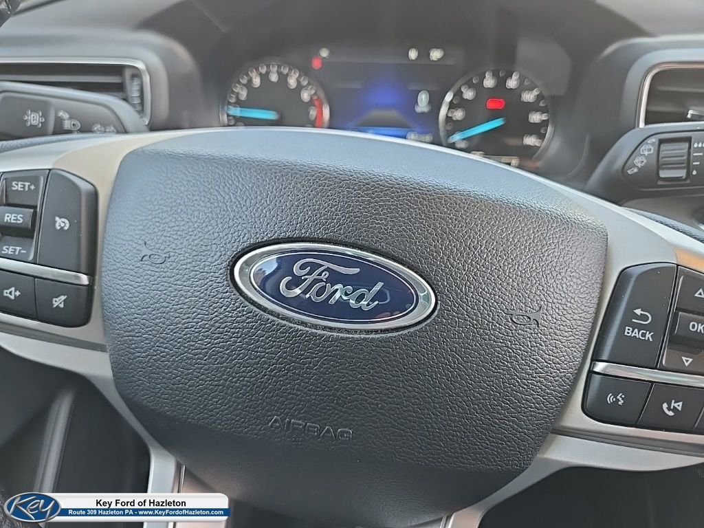 Used 2024 Ford Explorer XLT w/ Equipment Group 202A AWD/4WD image 35