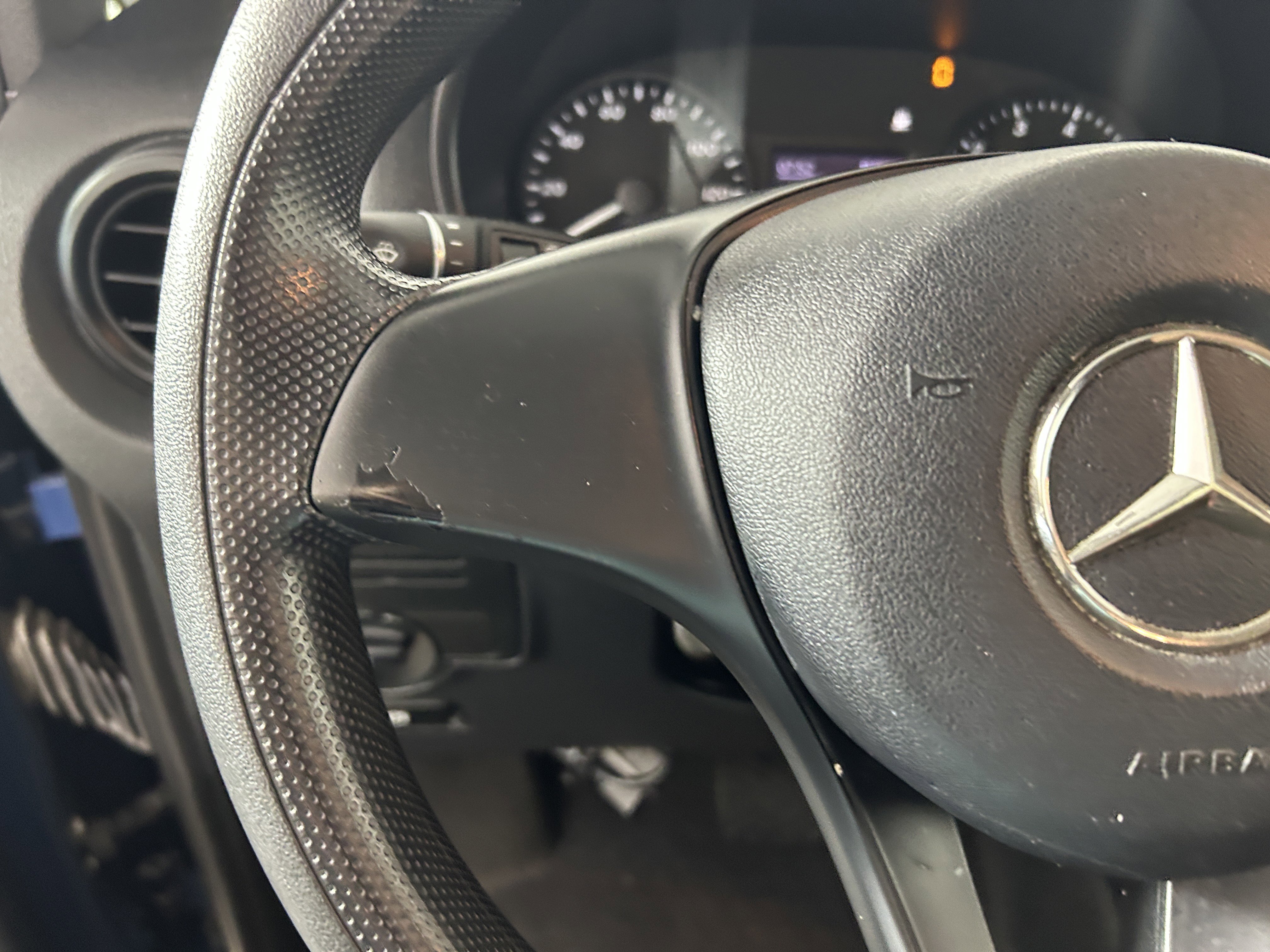 Used 2019 Mercedes-Benz Metris image 13