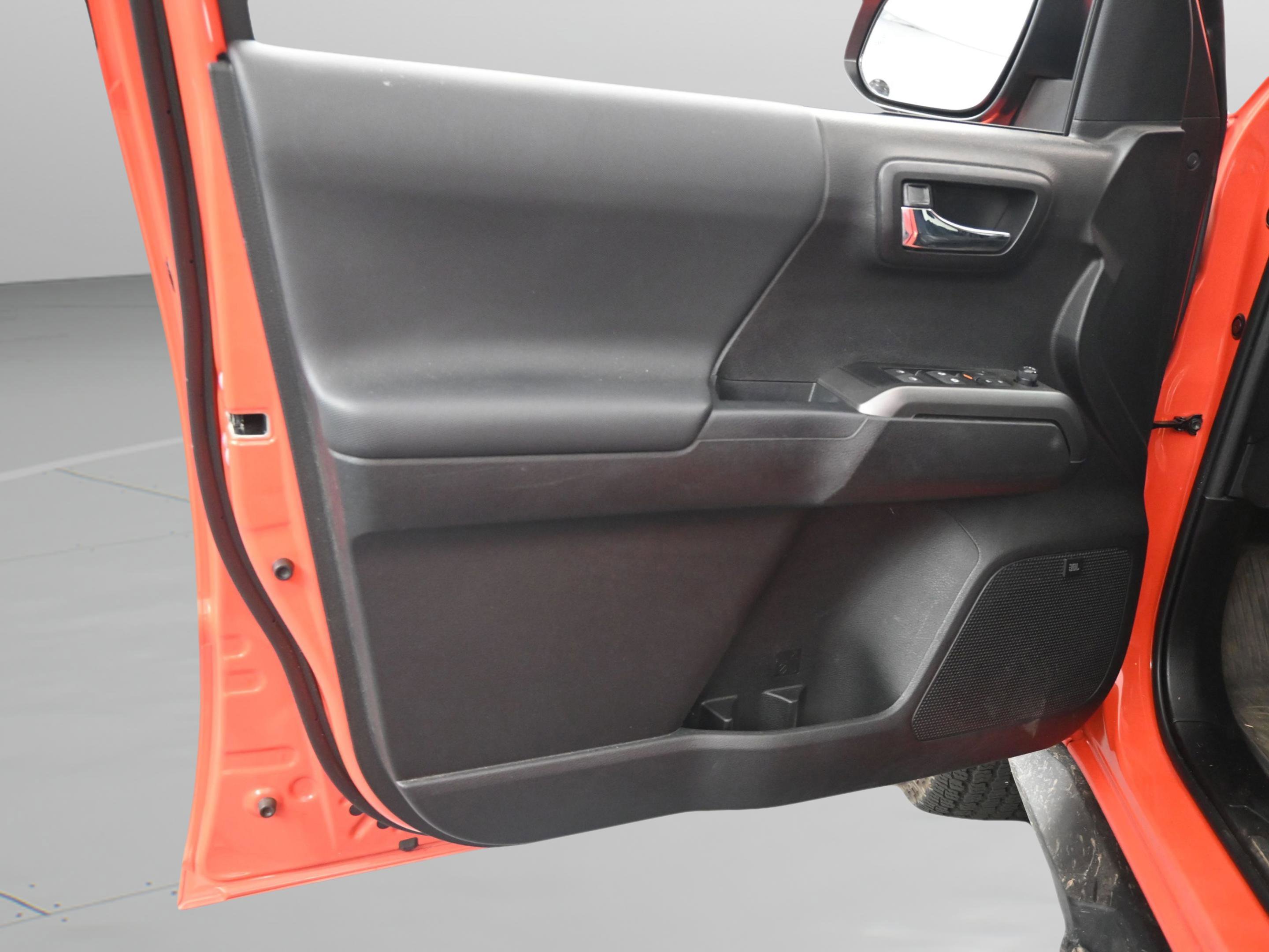 Certified 2023 Toyota Tacoma TRD Pro AWD/4WD image 33