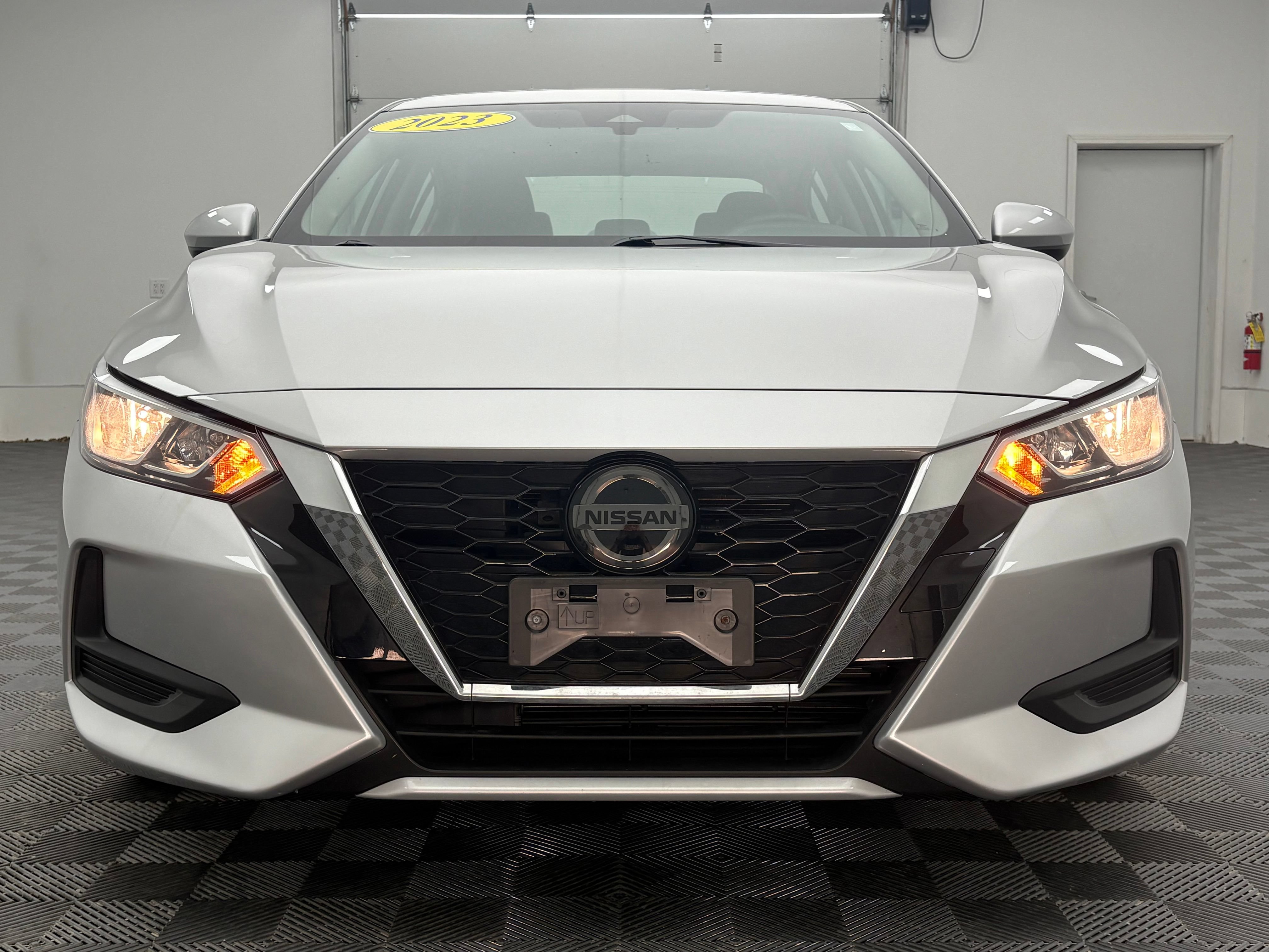 Used 2023 Nissan Sentra S FWD image 11