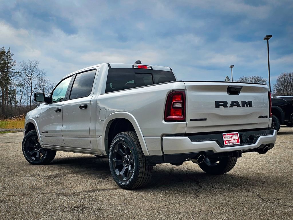 New 2026 RAM 1500 4x4 Crew Cab image 7