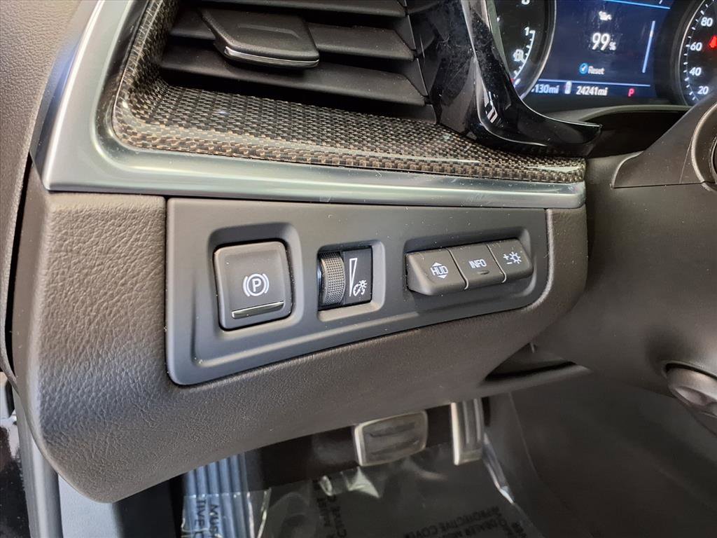 Certified 2023 Cadillac XT5 Sportv w/ Technology Package image 23