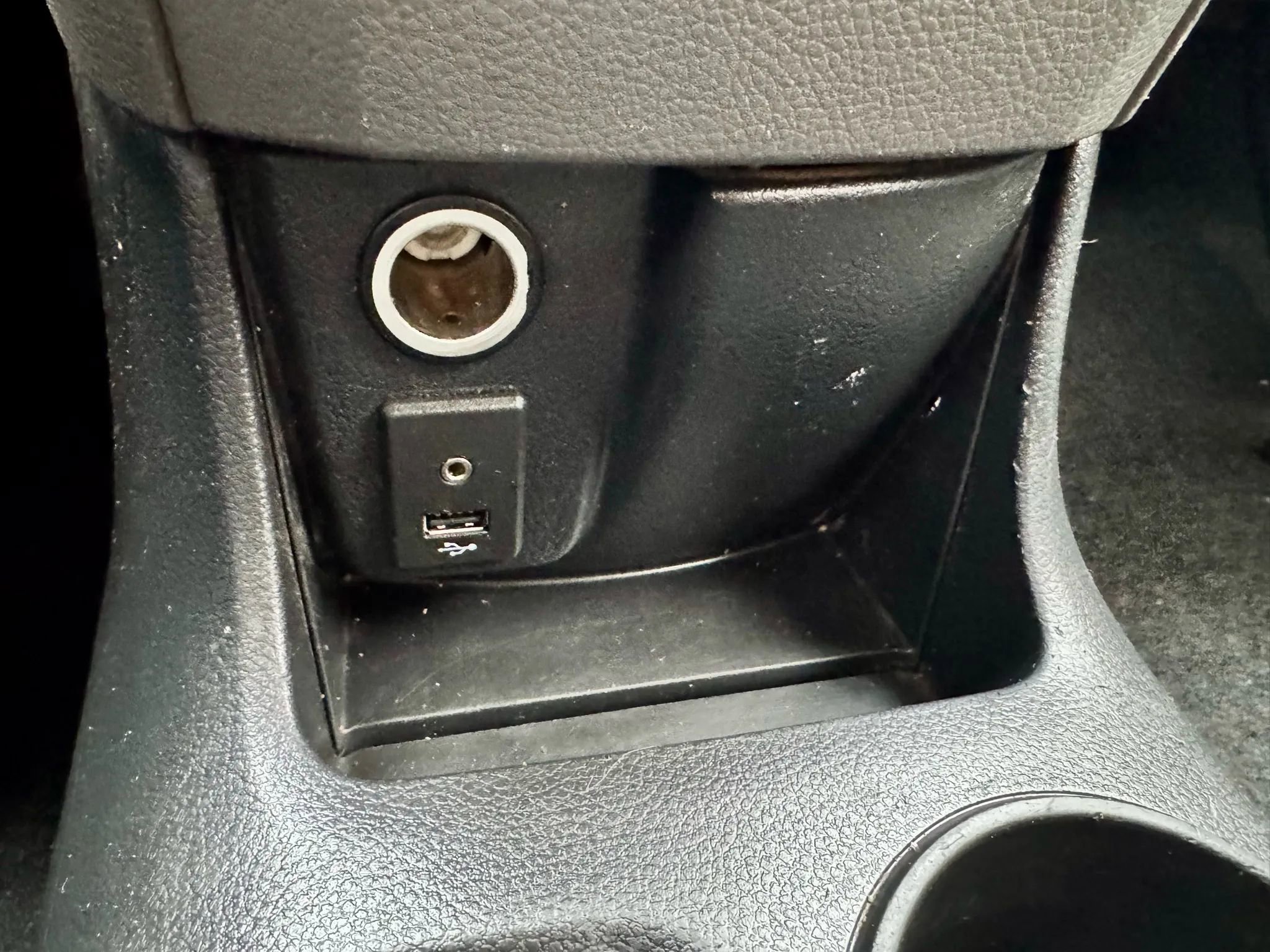 Used 2019 Nissan NV200 S FWD image 14