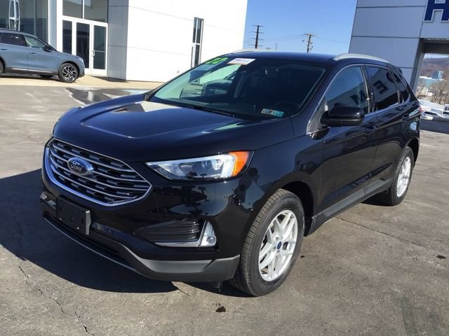 Certified 2022 Ford Edge SEL w/ Convenience Package AWD/4WD image 2