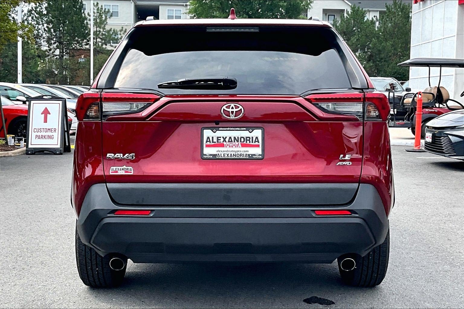 Used 2019 Toyota RAV4 LE w/ All Weather Liner Package AWD/4WD image 4
