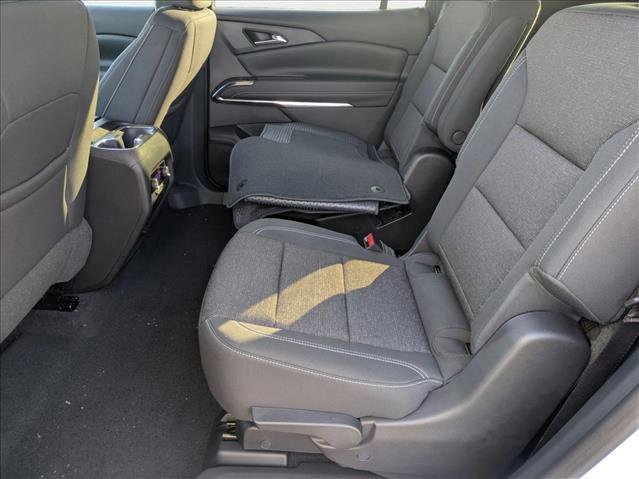 New 2025 Chevrolet Traverse LT image 17