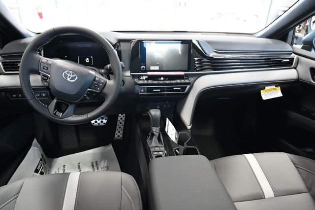 New 2026 Toyota Camry SE FWD image 12