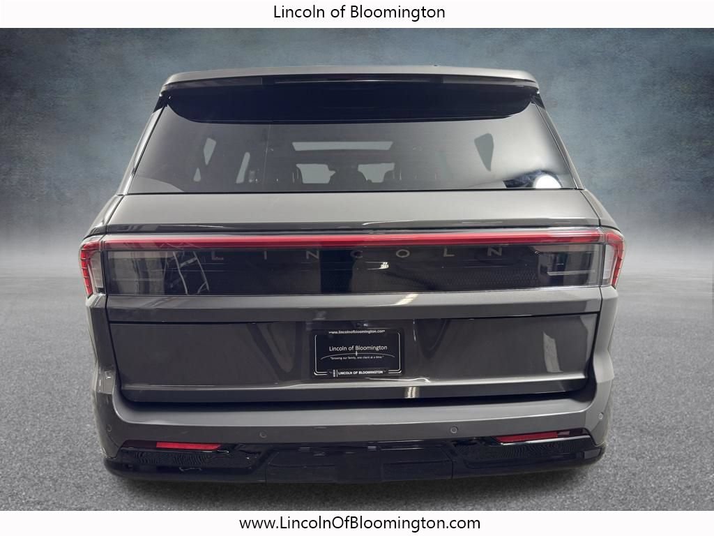 New 2025 Lincoln Navigator L Black Label AWD/4WD image 6