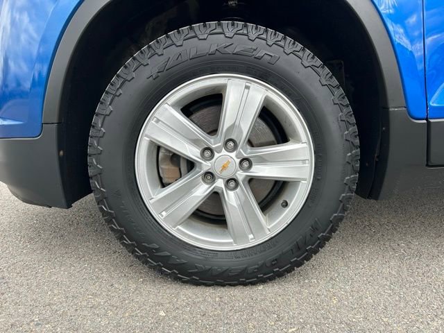 Used 2016 Chevrolet Trax LT w/ LT Convenience Package AWD/4WD image 10