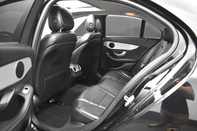 Used 2019 Mercedes-Benz C 300 4MATIC Sedan image 15