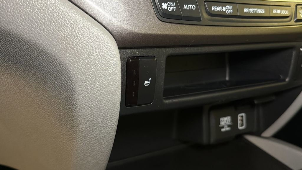 Used 2020 Honda Pilot EX image 26