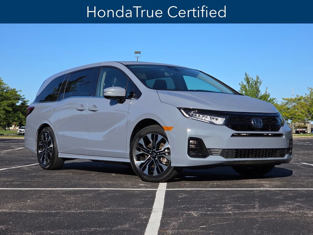 Used 2025 Honda Odyssey Elite image 3
