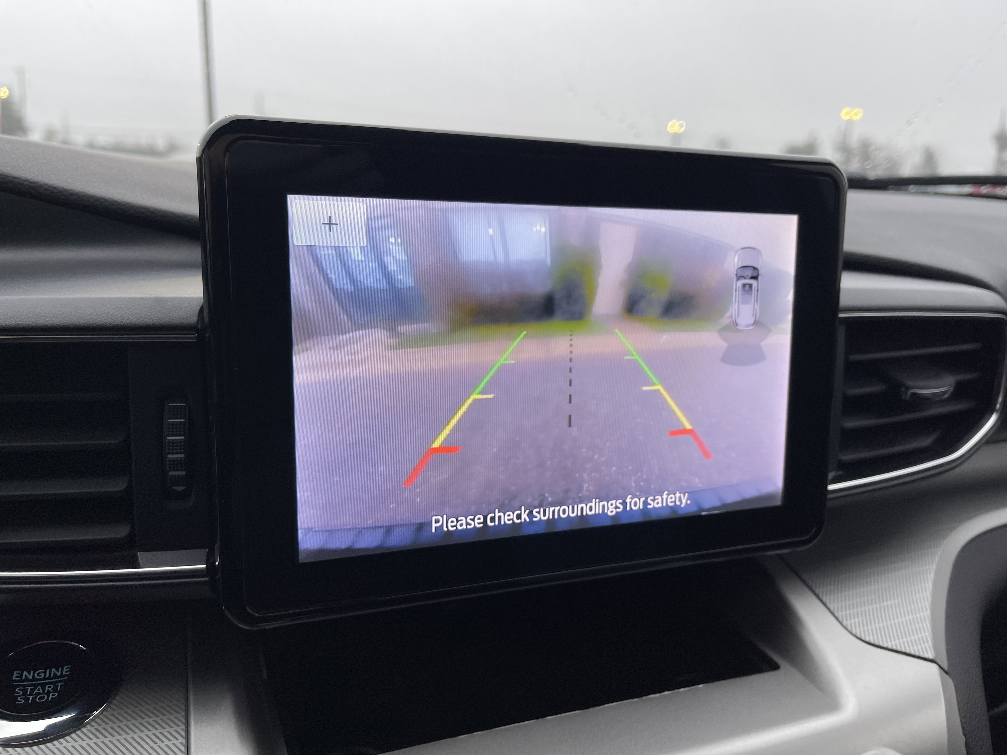 Used 2022 Ford Explorer XLT w/ Equipment Group 202A AWD/4WD image 20