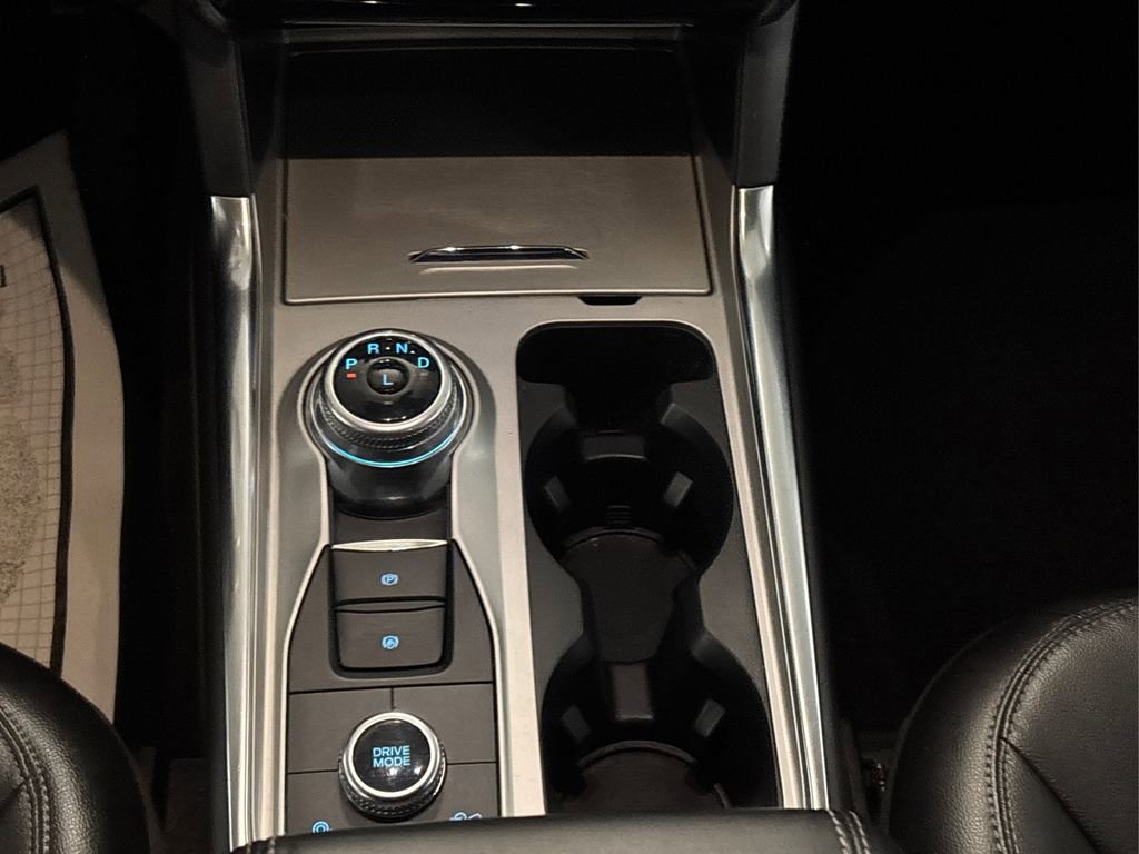 Used 2022 Ford Explorer Limited w/ Equipment Group 301A image 22