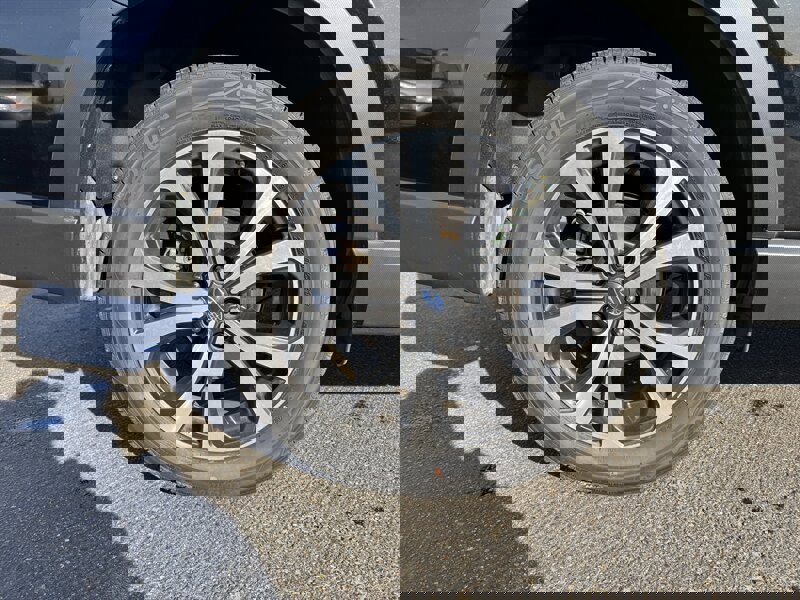 Used 2019 Subaru Forester Limited image 26