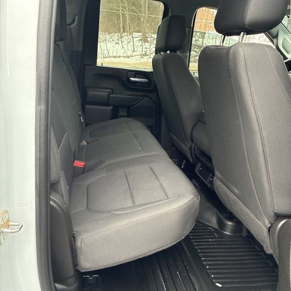 Used 2023 GMC Sierra 3500 Pro w/ Convenience Package image 27