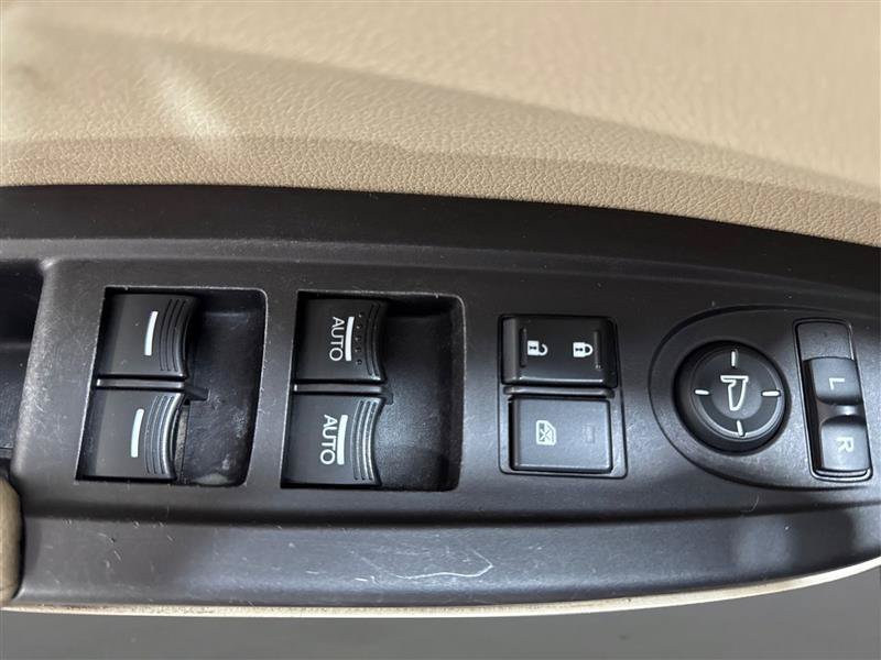 Used 2017 Acura RDX AWD w/ Advance Package image 31