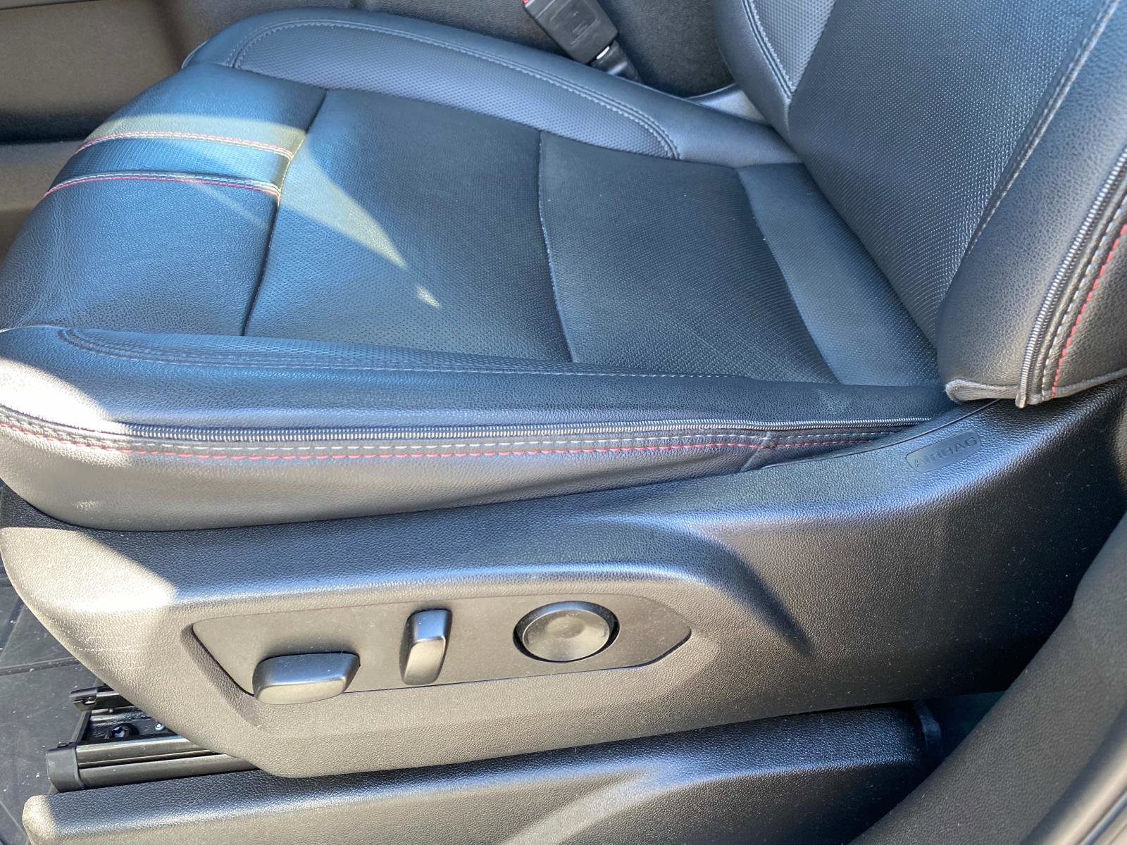 Used 2022 Chevrolet Tahoe RST w/ Luxury Package image 12