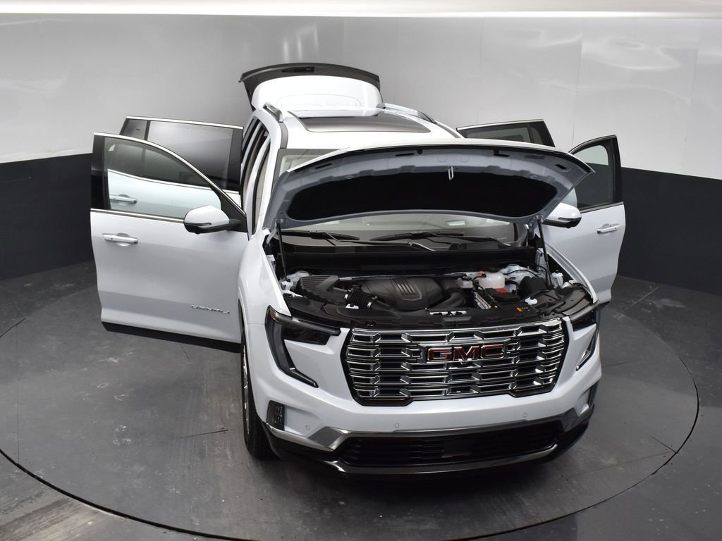 New 2026 GMC Acadia Denali w/ Super Cruise Package image 36
