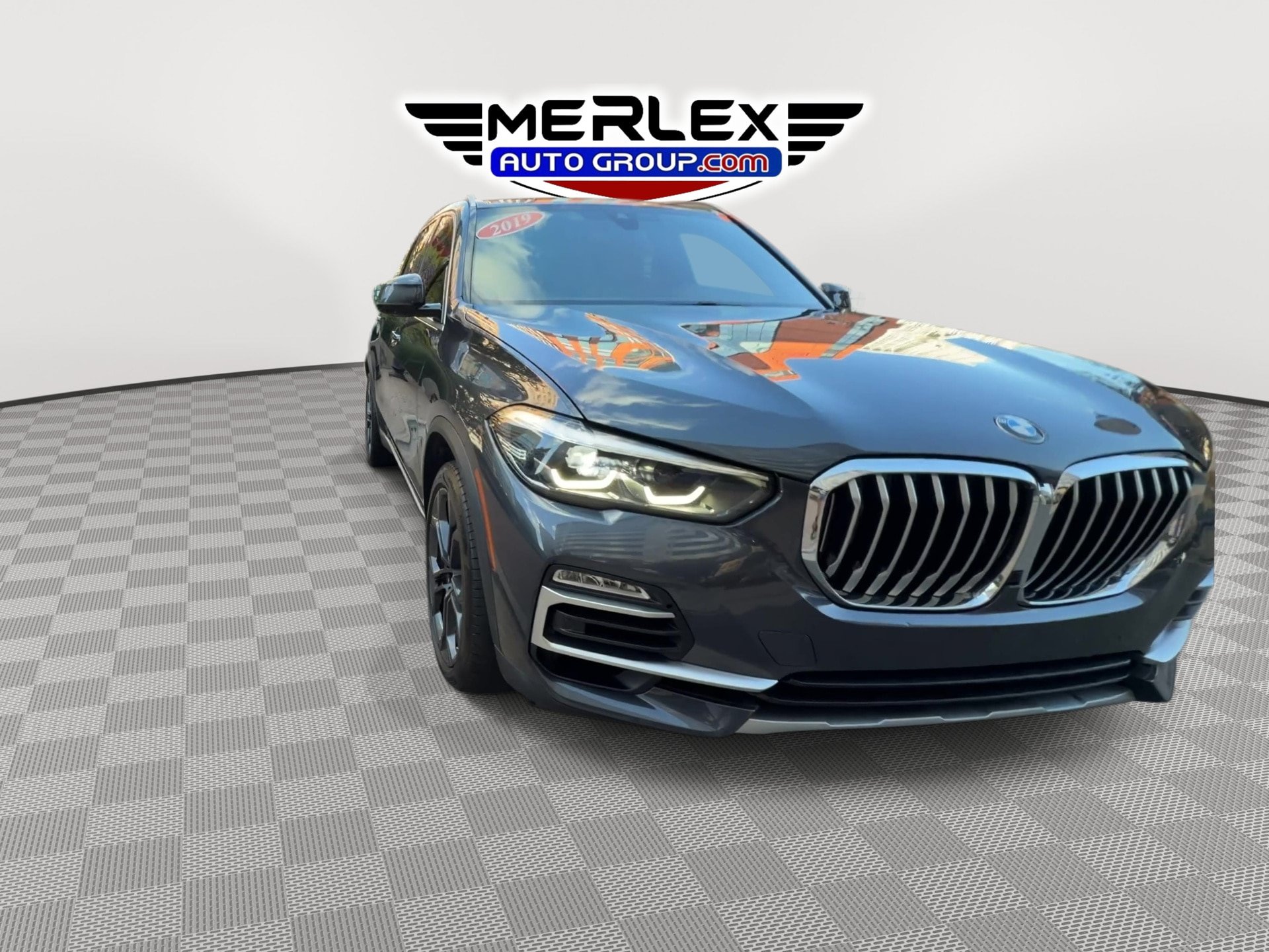 Used 2019 BMW X5 xDrive40i w/ Convenience Package AWD/4WD image 2