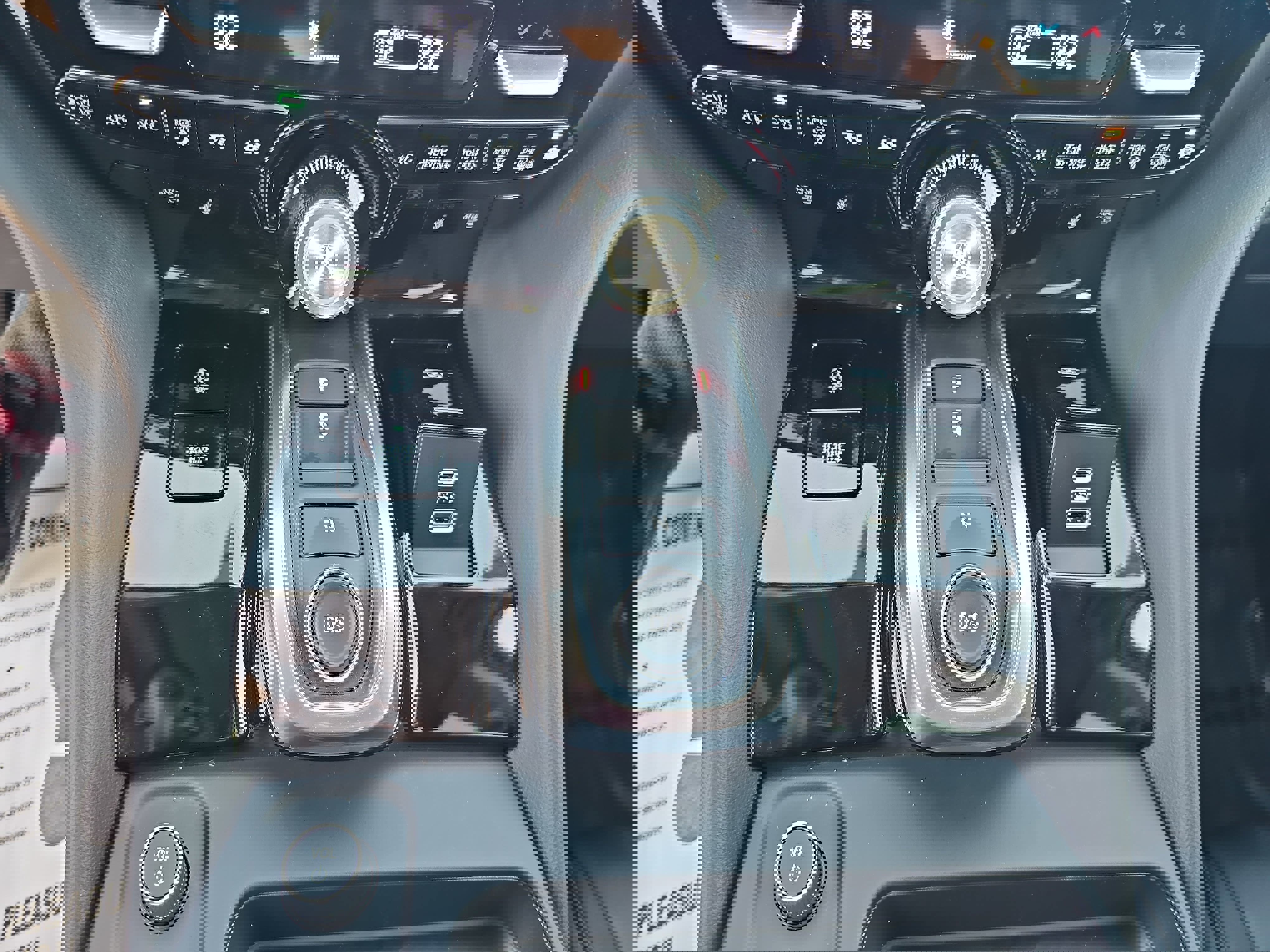 Used 2025 Acura MDX SH-AWD image 26