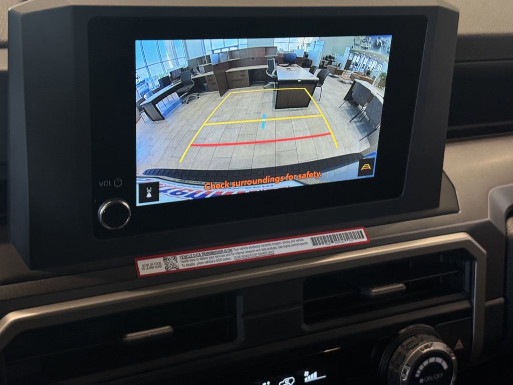 Used 2026 Toyota 4Runner SR5 AWD/4WD image 18