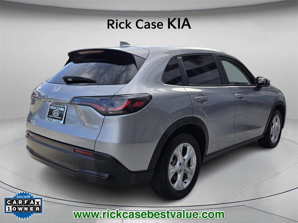 Used 2023 Honda HR-V LX image 7