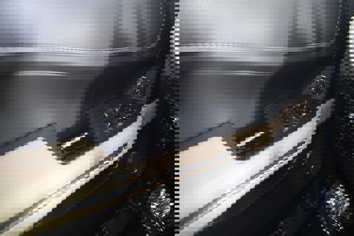 Used 2022 Ford Expedition XLT image 31