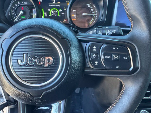 Used 2024 Jeep Wrangler Unlimited AWD/4WD image 18