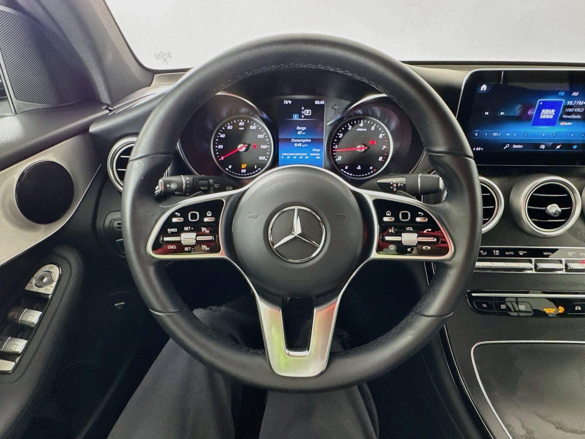 Used 2022 Mercedes-Benz GLC 300 image 12