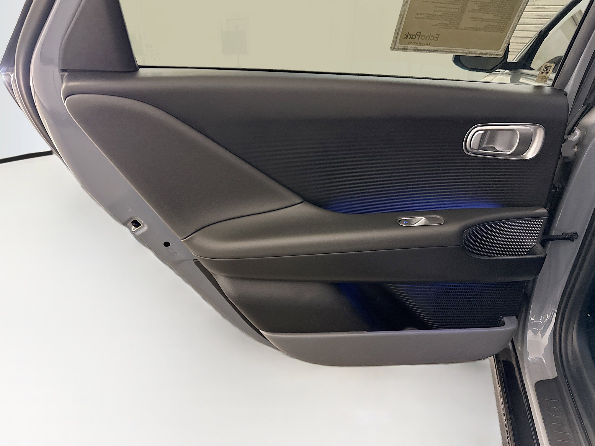 Used 2024 Hyundai Ioniq 6 SEL AWD/4WD image 27