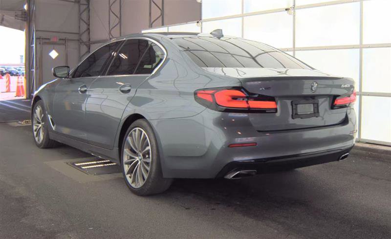 Used 2022 BMW 540i xDrive w/ Executive Package image 12