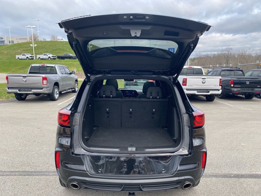 Used 2024 Chevrolet TrailBlazer RS w/ Convenience Package image 16