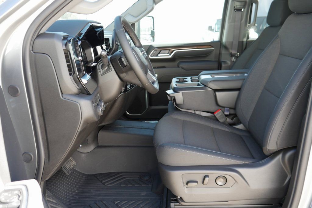New 2026 Chevrolet Silverado 2500 LT w/ All Star Edition image 8