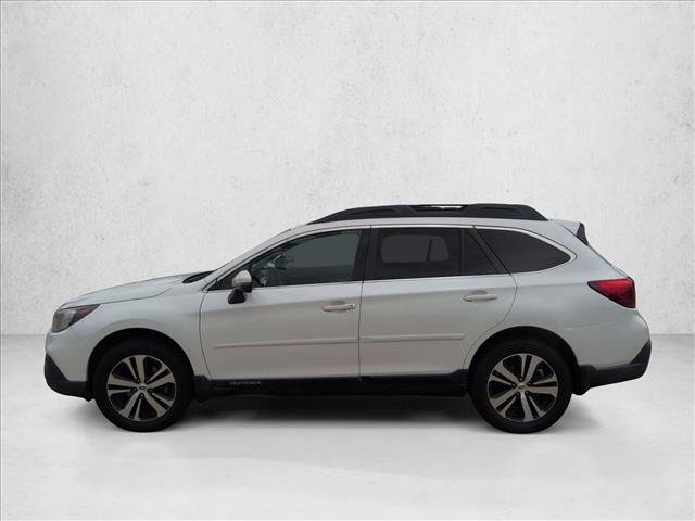 Used 2018 Subaru Outback 2.5i Limited AWD/4WD image 9
