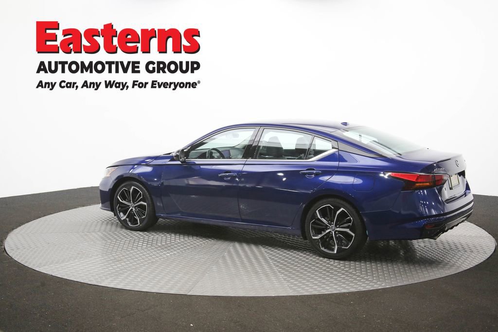 Used 2024 Nissan Altima 2.5 SR FWD image 61