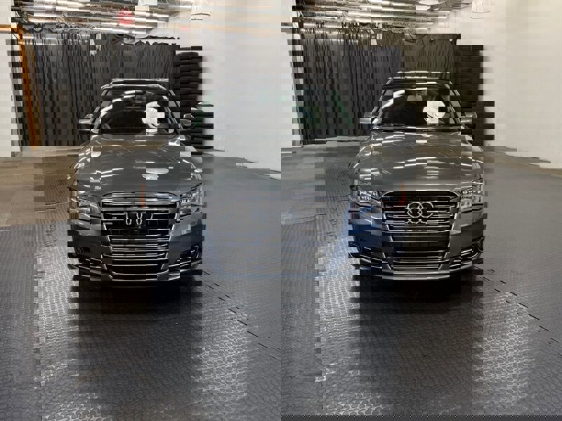 Used 2014 Audi A8 L TDI image 2