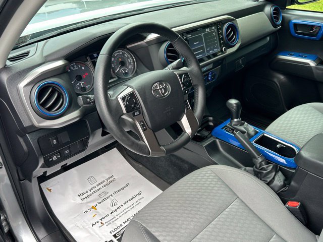 Used 2023 Toyota Tacoma SR5 AWD/4WD image 23
