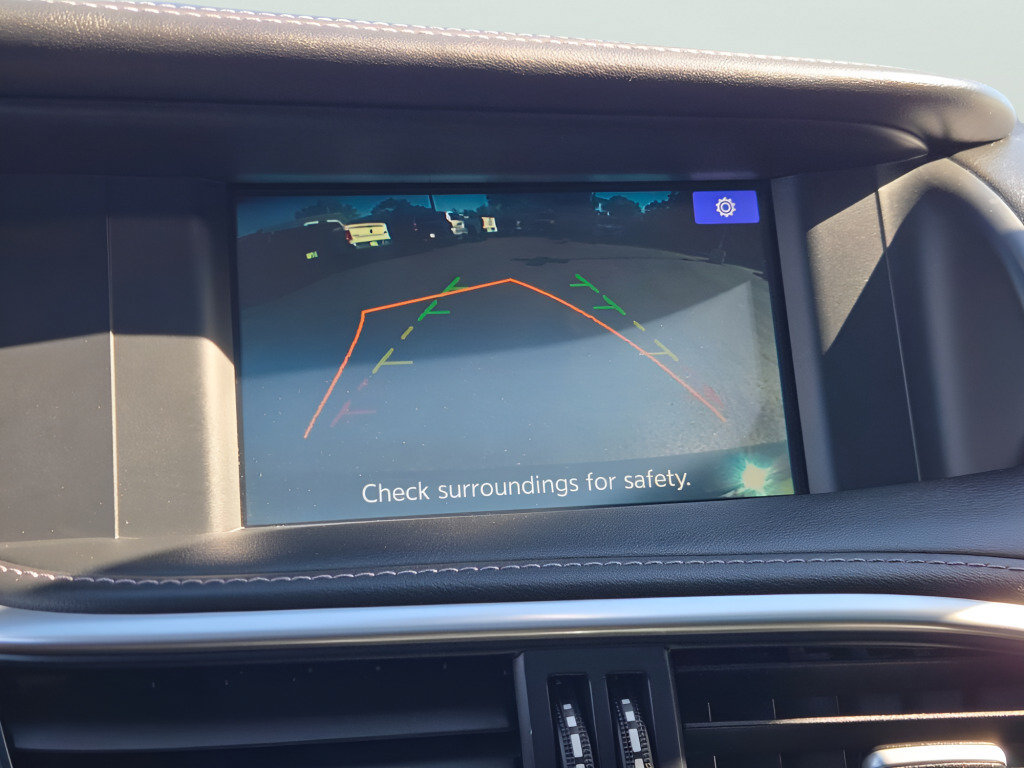 Used 2018 INFINITI QX30 Premium w/ Navigation Package AWD/4WD image 31