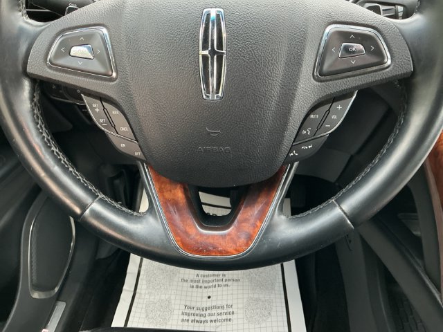 Used 2016 Lincoln MKX Select w/ Select Plus Package AWD/4WD image 18