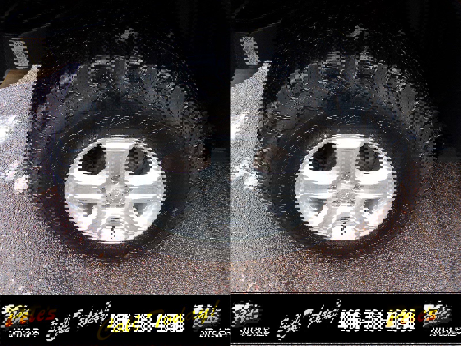 Used 2014 Jeep Wrangler Rubicon w/ Connectivity Group image 10