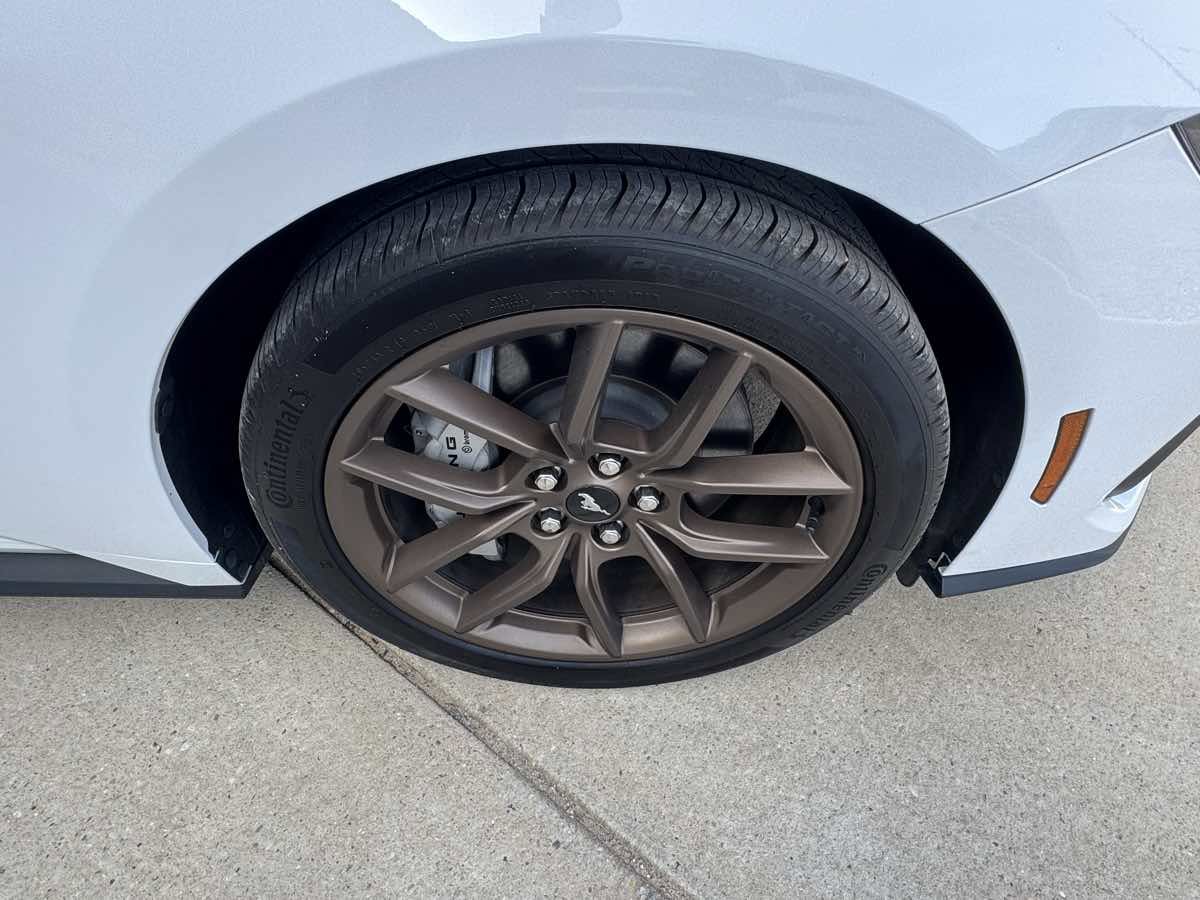 Used 2025 Ford Mustang GT Premium image 28