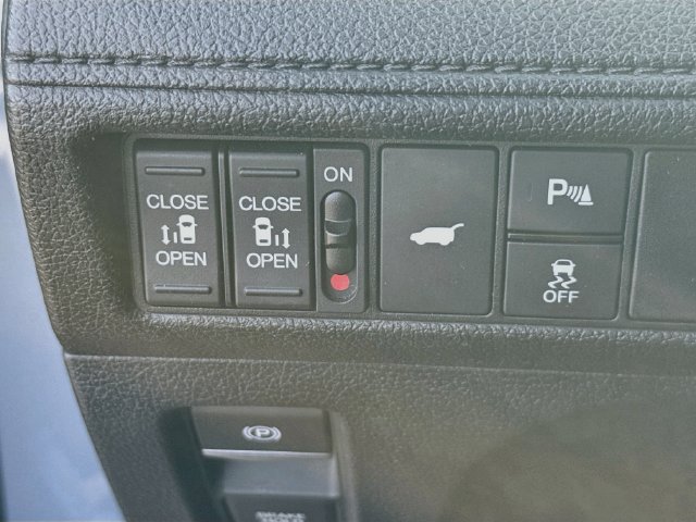 Certified 2025 Honda Odyssey Elite image 13