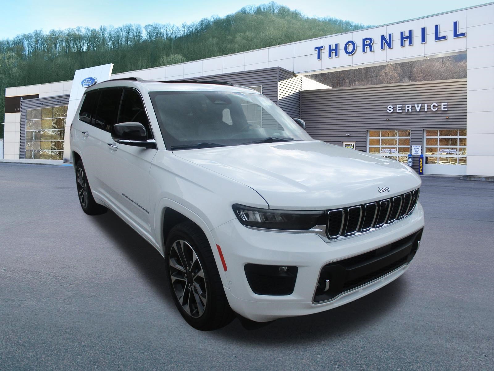 Used 2022 Jeep Grand Cherokee L Overland w/ Advanced Protech Group III AWD/4WD image 1
